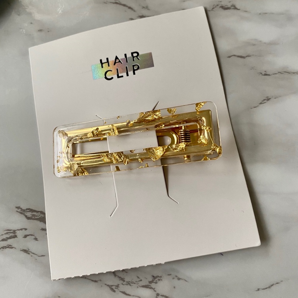 Clear and gold hair clip